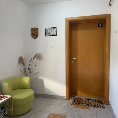 Sena 4 Apartament *
